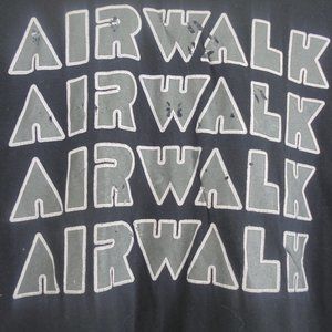 Airwalk Black Tee Large